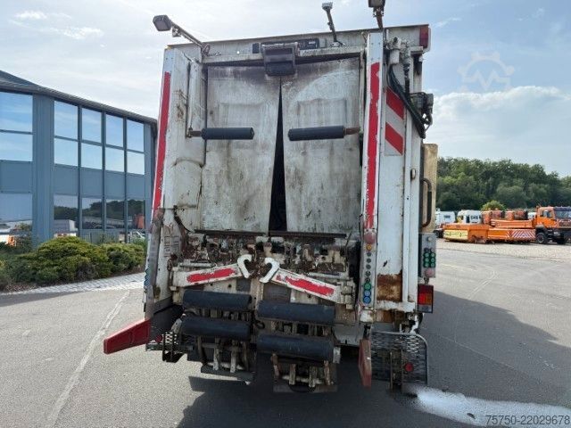 Garbage truck MERCEDES-BENZ Actros 2533 6x2 MP3 Zoeller XL