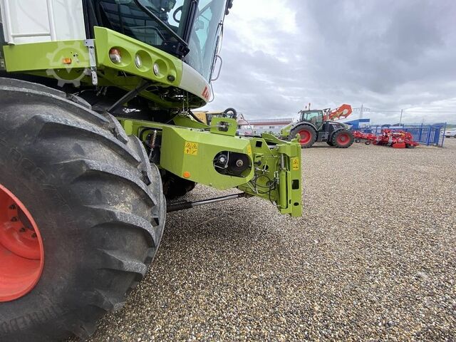 CLAAS Kompletträder org. CLAAS 10-Lochfelge 800-70 R32 CLAAS Kompletträder org. CLAAS 10-Lochfelge 80