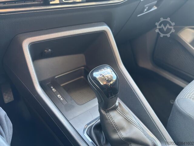 Panel van VW Caddy Cargo Basis