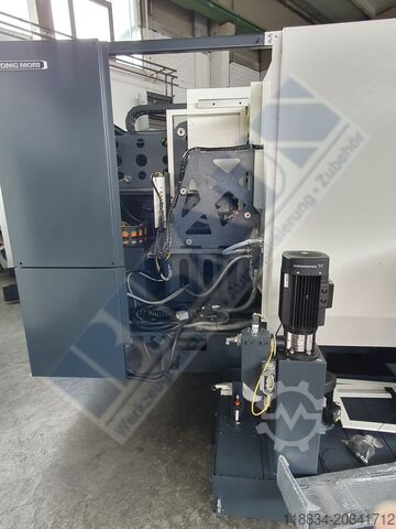 Bearbeitungszentrum Vertkal DMG MORI M1Pro mit 4ter Achse