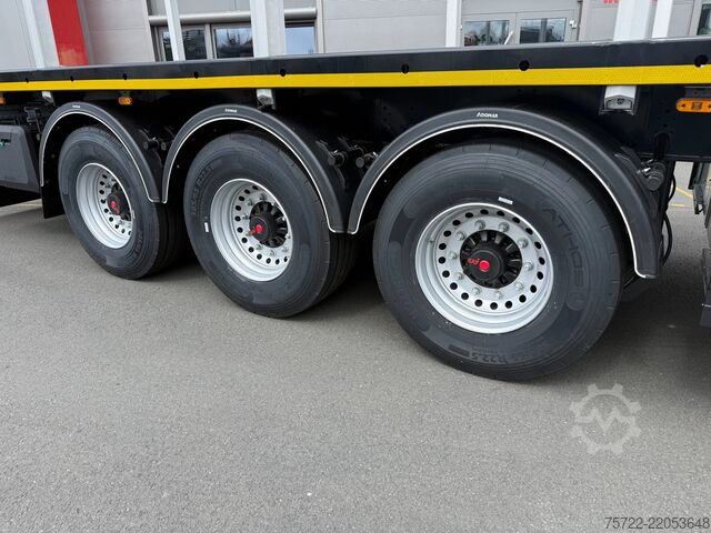 Timber transporter PAVIC 3-Achs Auflieger Hartholz-Boden SONDERPREIS!! 3...