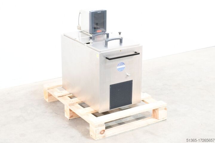 Refrigerated bath thermostat Huber KISS K25