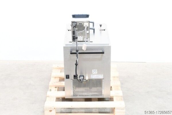 Refrigerated bath thermostat Huber KISS K25