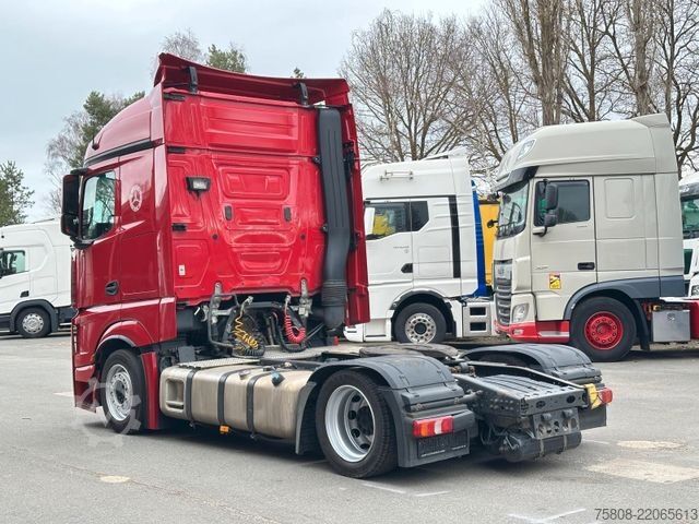Volume tractor unit MERCEDES-BENZ Actros 1845 X-LOW Retarder 2Tanks ACC