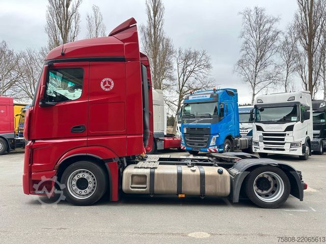 Volume tractor unit MERCEDES-BENZ Actros 1845 X-LOW Retarder 2Tanks ACC