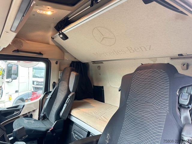 Volume tractor unit MERCEDES-BENZ Actros 1845 X-LOW Retarder 2Tanks ACC
