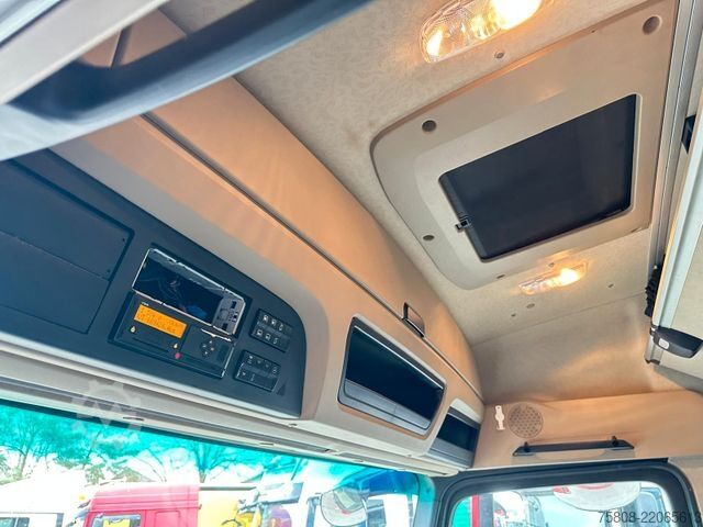 Volume tractor unit MERCEDES-BENZ Actros 1845 X-LOW Retarder 2Tanks ACC