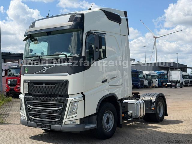 Standard tractor unit VOLVO FH460 2- Hydraulik PTO Globetrotter I-Park ACC
