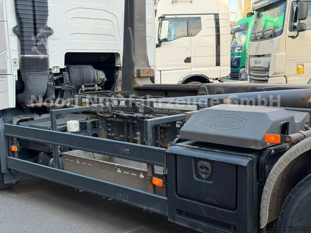 Roll-off tipper truck VOLVO FH460 Glob. Abroller Meiller RK 20.70 Lenk Funk