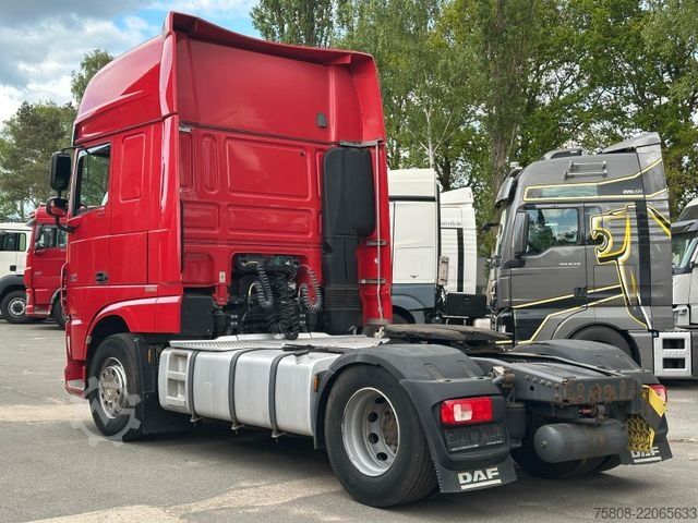 Standard tractor unit DAF XF 460 FT SSC 2 Tanks Retarder Standklima ACC LD
