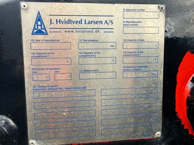 Vacuum tank truck MERCEDES-BENZ Atego 1524 4x2 Hvidtved Larsen Cityline 206