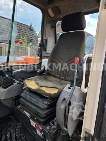 Mini excavator KUBOTA Kx080-3