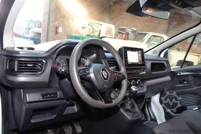 Minibus RENAULT Trafic Kasten L1H1 Tüv Neu 1Hand Klima Tempomat