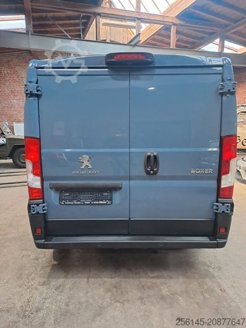 Minibus PEUGEOT Boxer Kasten L1 H1 Klima Kamera Tempo Tüv E6