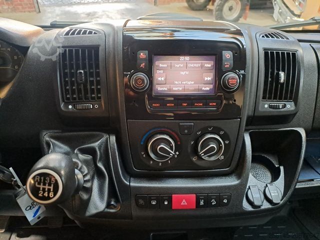 Minibus PEUGEOT Boxer Kasten L1 H1 Klima Kamera Tempo Tüv E6