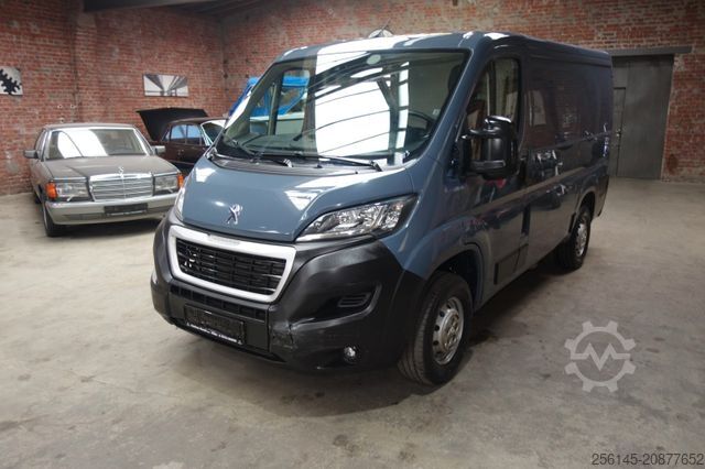 Minibus PEUGEOT Boxer Kasten L1 H1 Klima Kamera Tempo Tüv E6