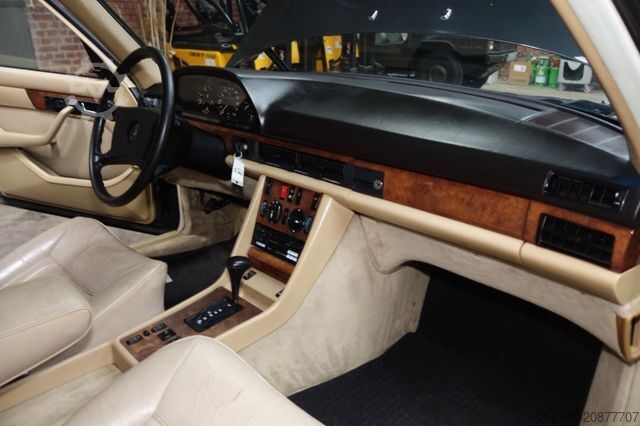 Van MERCEDES-BENZ SEL 500 W126 Schiebdach Leder Langversion TüvNeu