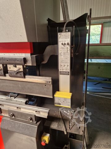 Press brake AMADA PROMECAM HFE MK II 8 AXIS
