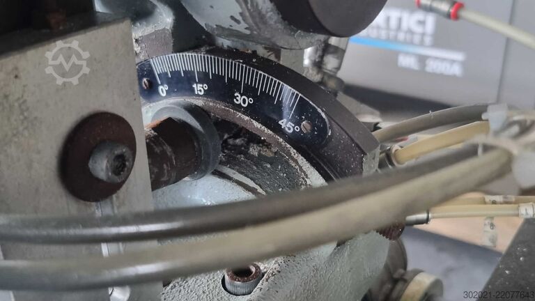 Double-Head Mitre Saw for Alu Profiles Pertici Univer 403 P