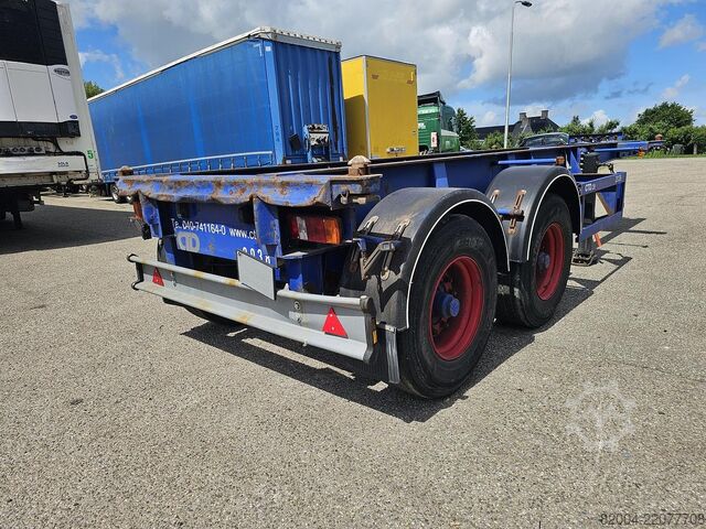 Transport von Containern MKF METALLBAU CS 20 -20 FOOT- CONTAINER CHASSIS -HEAVY DUTY- ...