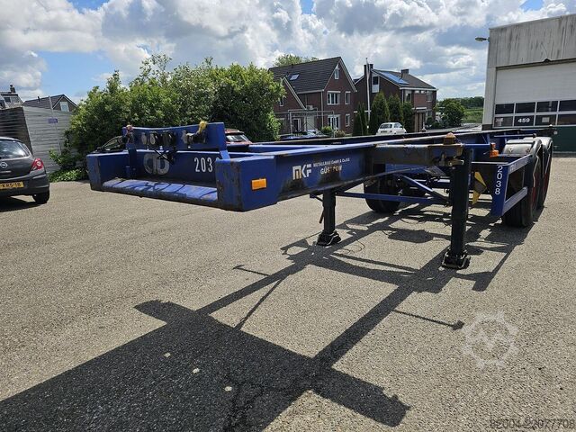 Transport von Containern MKF METALLBAU CS 20 -20 FOOT- CONTAINER CHASSIS -HEAVY DUTY- ...