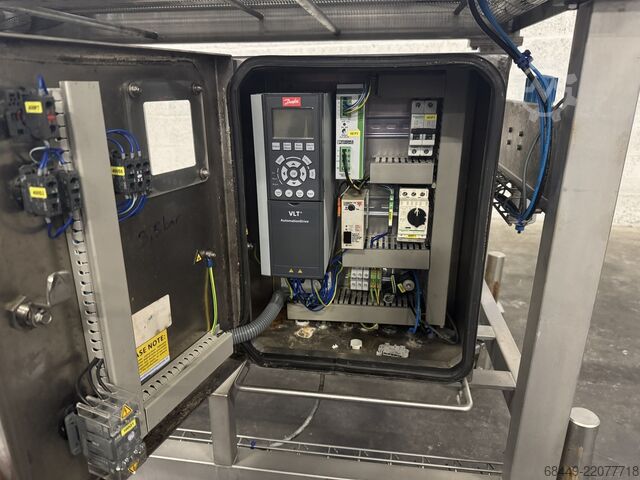 Formmaschine MLF 400 + Springband GEA MultiFormer 400 + Schietband