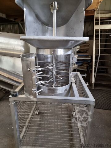 Meat processing machine Velati Egraineur / Spreading machine