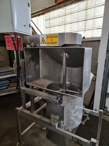 Meat processing machine Velati Egraineur / Spreading machine