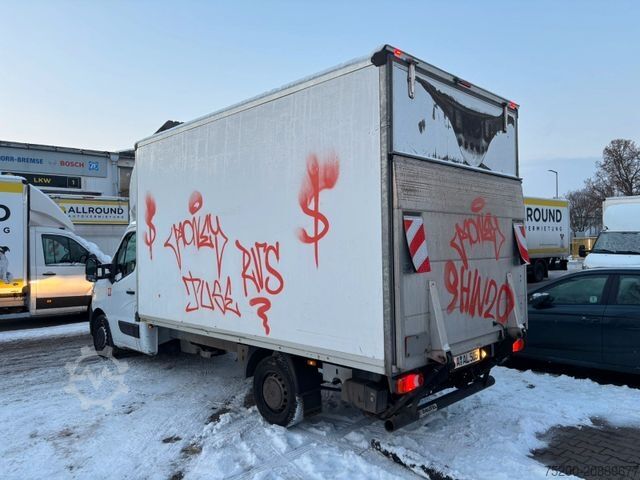 Box van RENAULT Master