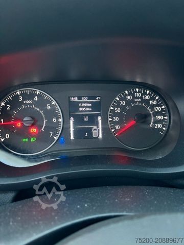 Box van RENAULT Master