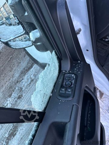 Box van RENAULT Master