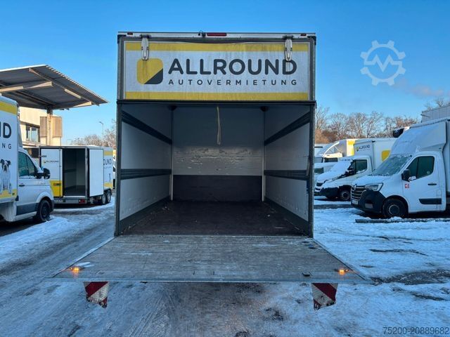 Box van RENAULT Master