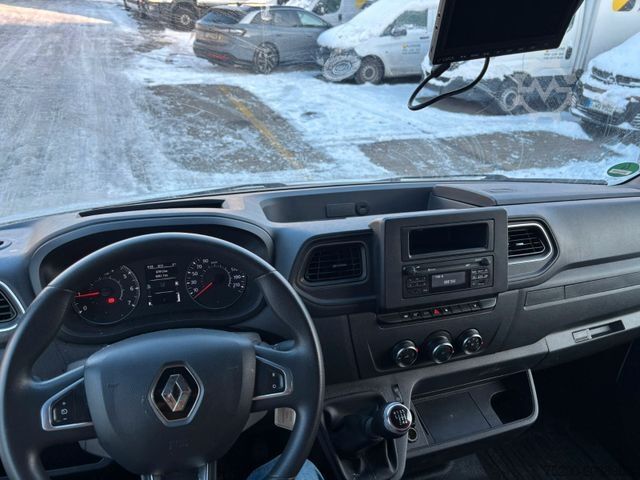 Box van RENAULT Master