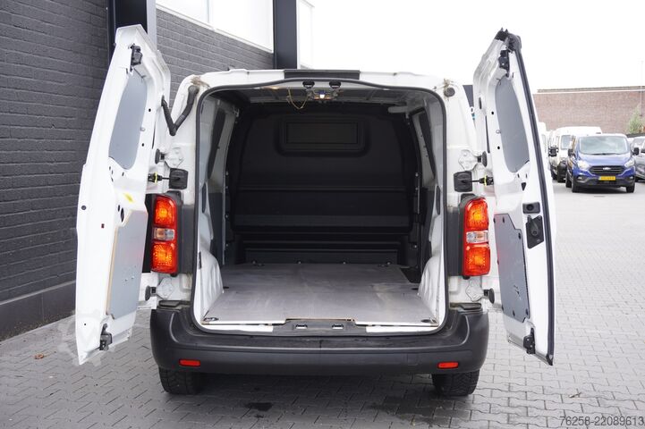 Delivery van Toyota PROACE Worker 1.5 D-4D 120PK EURO 6 - Airco - C...