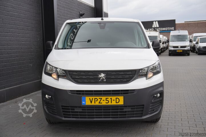 Panel van Peugeot Partner 1.2 110PK BENZINE ! - Airco - Cruise - ...