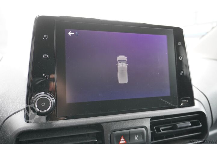 Panel van Peugeot Partner 1.2 110PK BENZINE ! - Airco - Cruise - ...