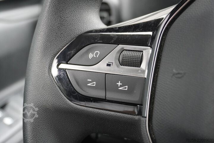 Panel van Peugeot Partner 1.2 110PK BENZINE ! - Airco - Cruise - ...