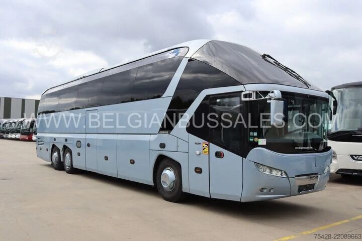 Motor coach Neoplan Starliner / Full option / Euro5 EEV