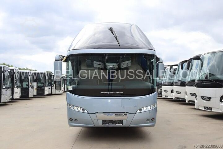 Motor coach Neoplan Starliner / Full option / Euro5 EEV