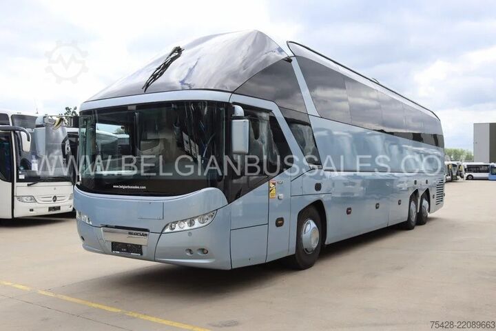 Motor coach Neoplan Starliner / Full option / Euro5 EEV