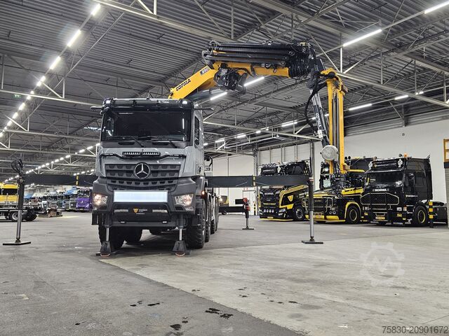 Crane truck Mercedes-Benz AROCS 3253 8x8 / 65 t/m CRANE + JIB + WINCH / K...
