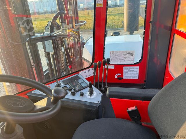 Vierwegestapler Combilift C6000/Wide positioner/ Only 3157 hours !