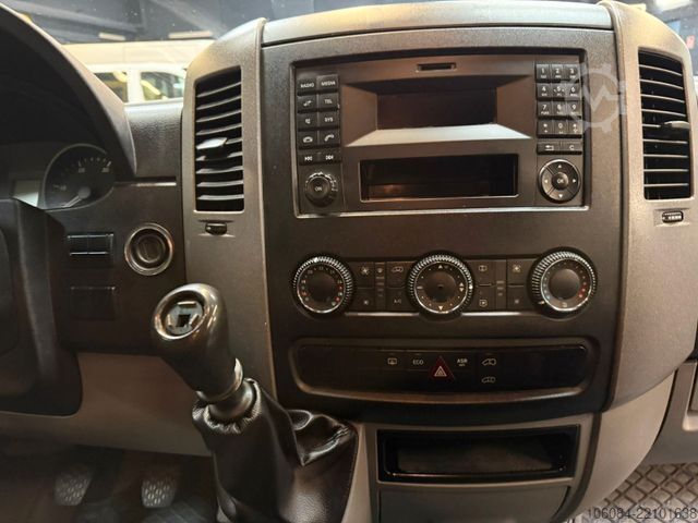 Minibus MERCEDES-BENZ Sprinter 213 Lang 9 Sitze Klima Sthz 1.Hand