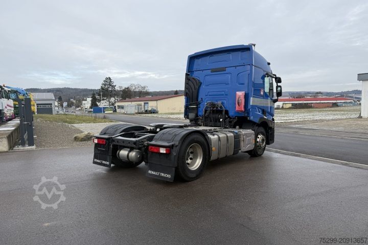 Standard tractor unit Renault T430 4x2 / Swiss-Vehicle