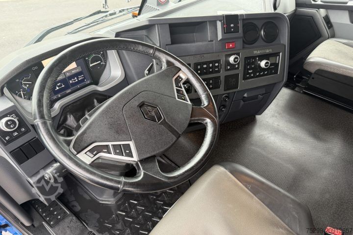 Standard tractor unit Renault T430 4x2 / Swiss-Vehicle