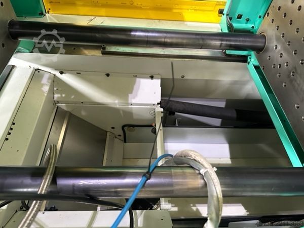 Injection molding machine Arburg 370S 700-100/100