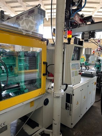 Injection molding machine Arburg 420C 800-250