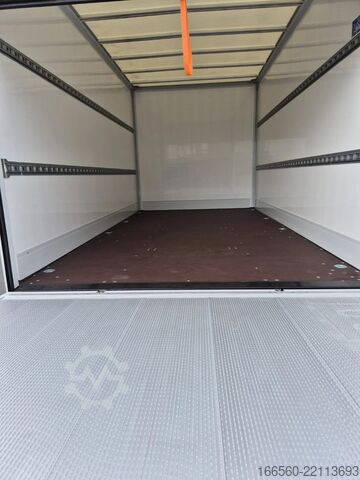 Box truck Iveco Daily 35 S 16 H A8