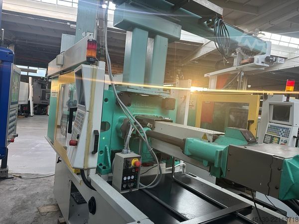Injection molding machine Arburg 420C 800-250