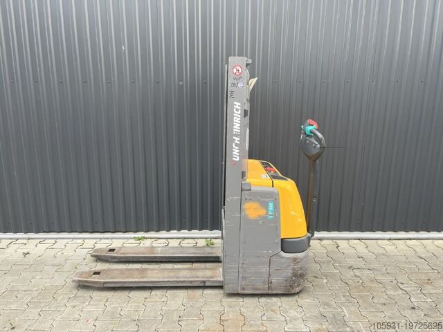 Pedestrian Stacker Jungheinrich EJC110